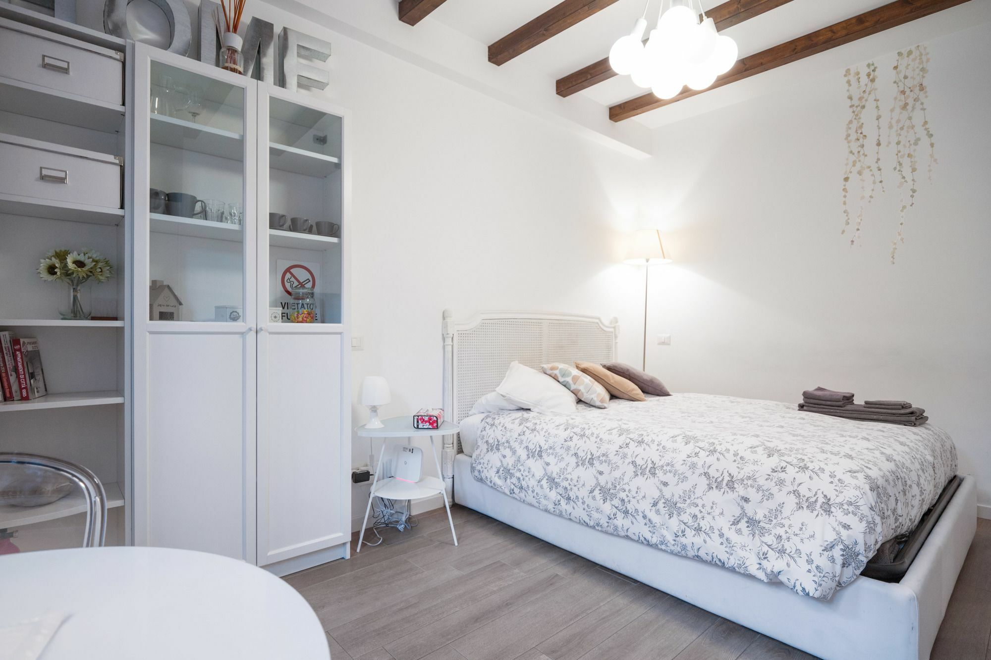 Milano Apartments Sant'Agostino Esterno foto